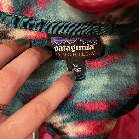Women’s XS Patagonia Synchilla Fleece Pullover Aztec Wild Desert Teal Pink Rare - Picture 7 of 13